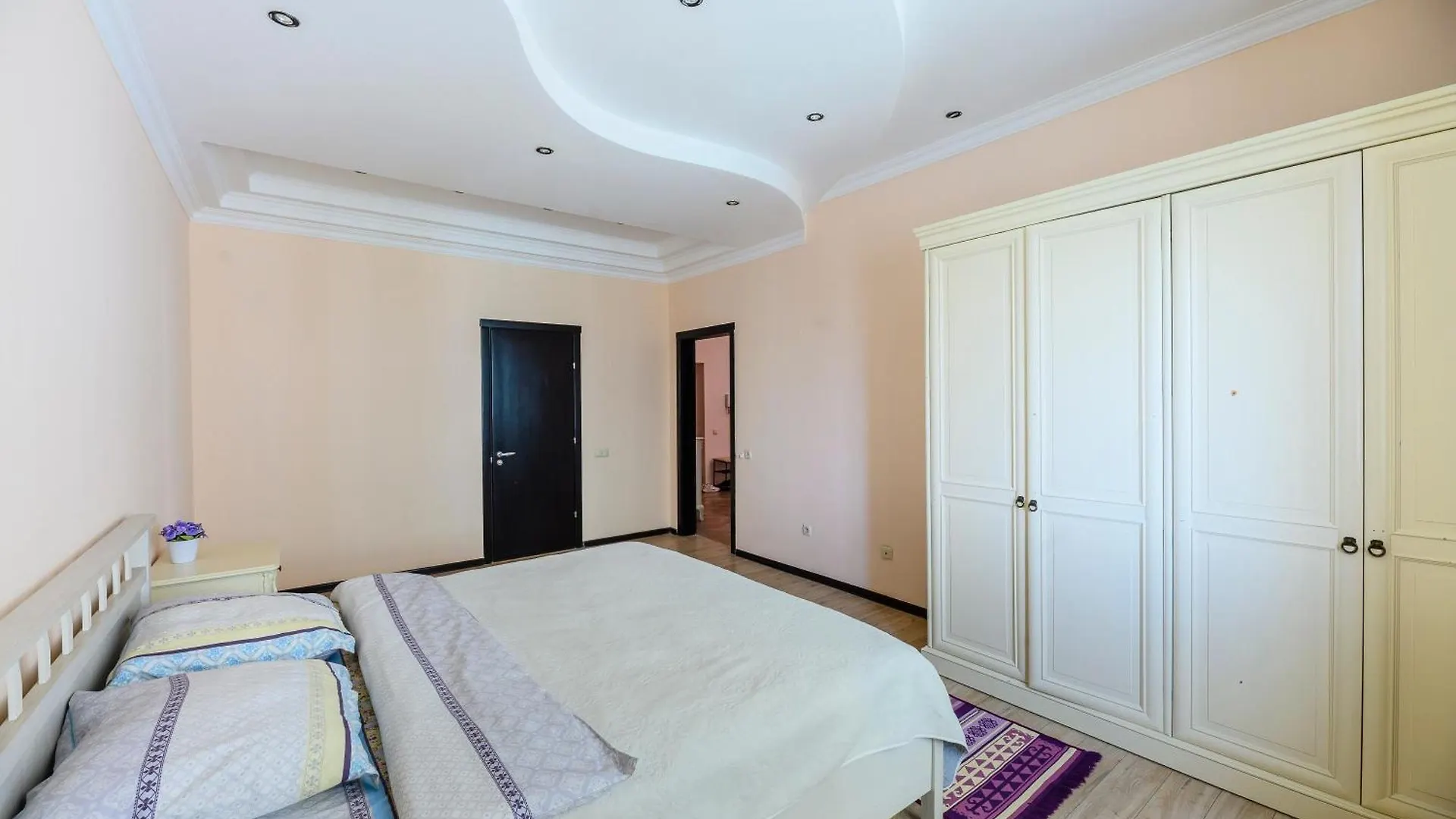 Центрпросторнаяквартира Almaty